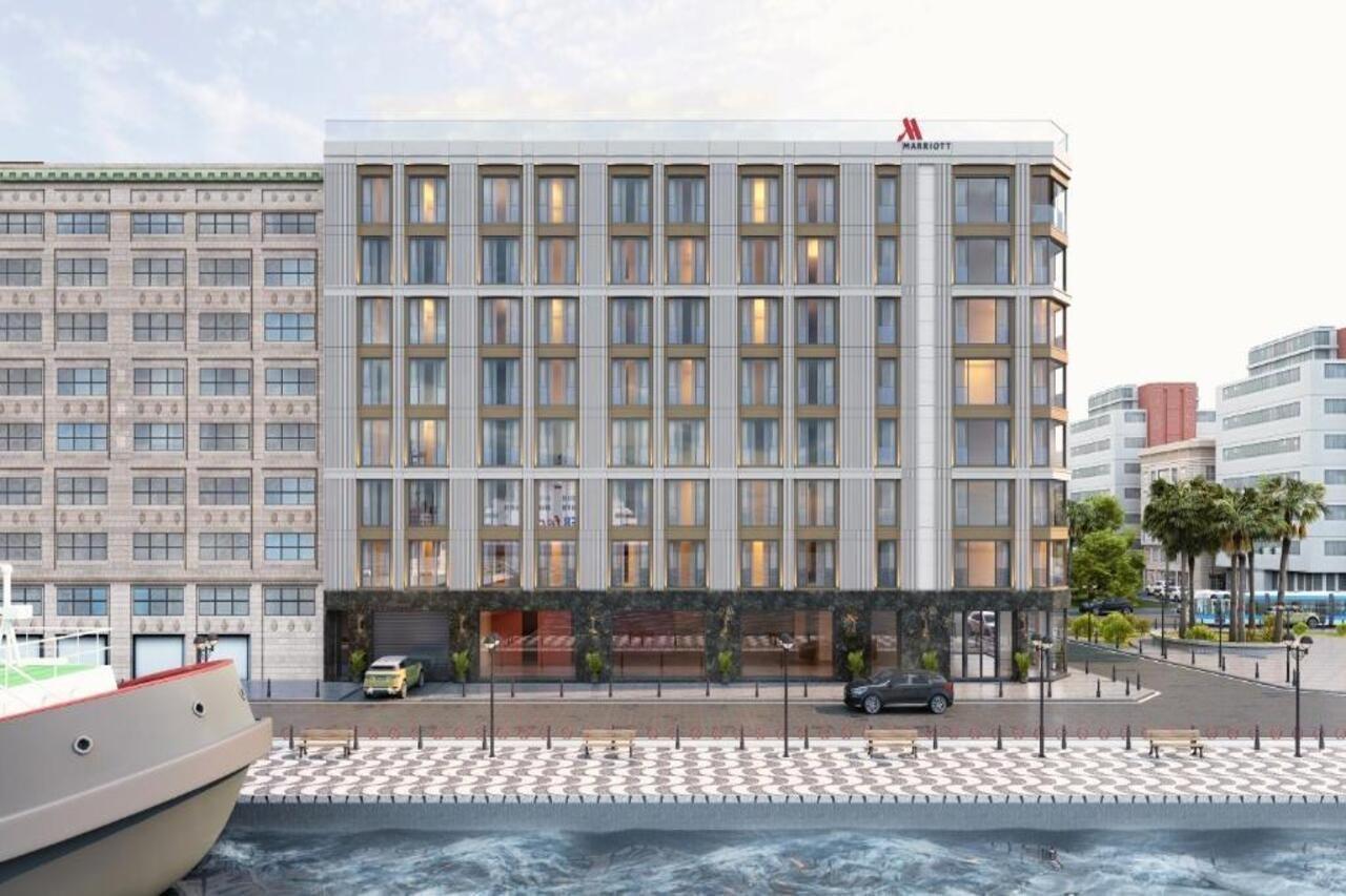 Izmir Marriott Hotel Eksteriør billede The hotel's exterior